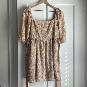 Forever 21 Tan & Cream Tie Sun Dress